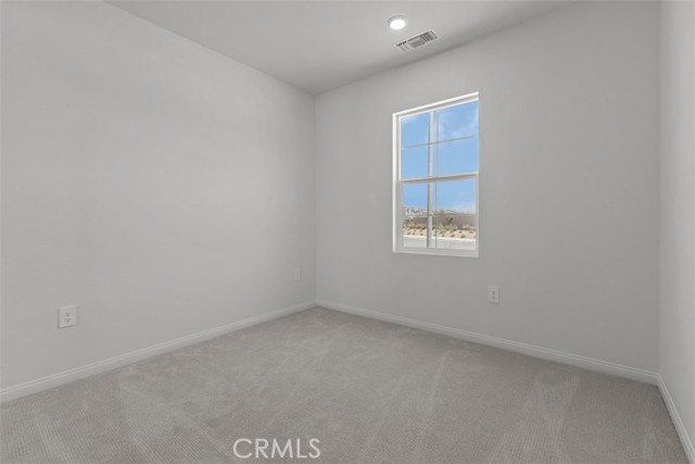 27071 Kodiak Court, Menifee CA: https://media.crmls.org/medias/c5d48f9d-38c6-496f-8036-a489e7a32561.jpg