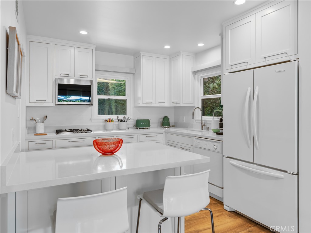 3818 Hollyline AvenueSherman Oaks img 24