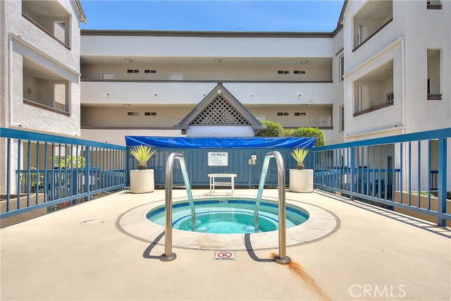 Detail Gallery Image 44 of 51 For 300 N El Molino Ave #118,  Pasadena,  CA 91101 - 2 Beds | 2 Baths