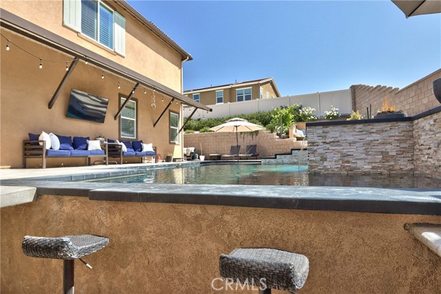 Detail Gallery Image 13 of 73 For 45668 Nora Cir, Temecula,  CA 92592 - 5 Beds | 4/1 Baths