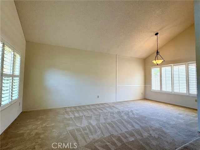 Detail Gallery Image 4 of 23 For 22936 Broadleaf, Lake Forest,  CA 92630 - 3 Beds | 2/1 Baths