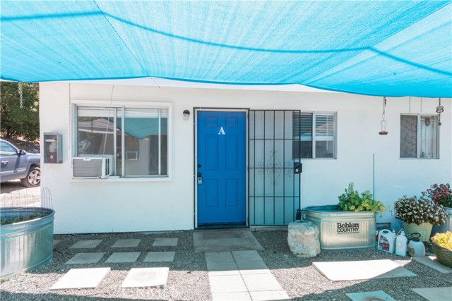 7116 7124 Sombrilla Ave, Atascadero CA: https://media.crmls.org/medias/c5d98b62-af1c-4436-ac58-73ad1c9ee4cf.jpg