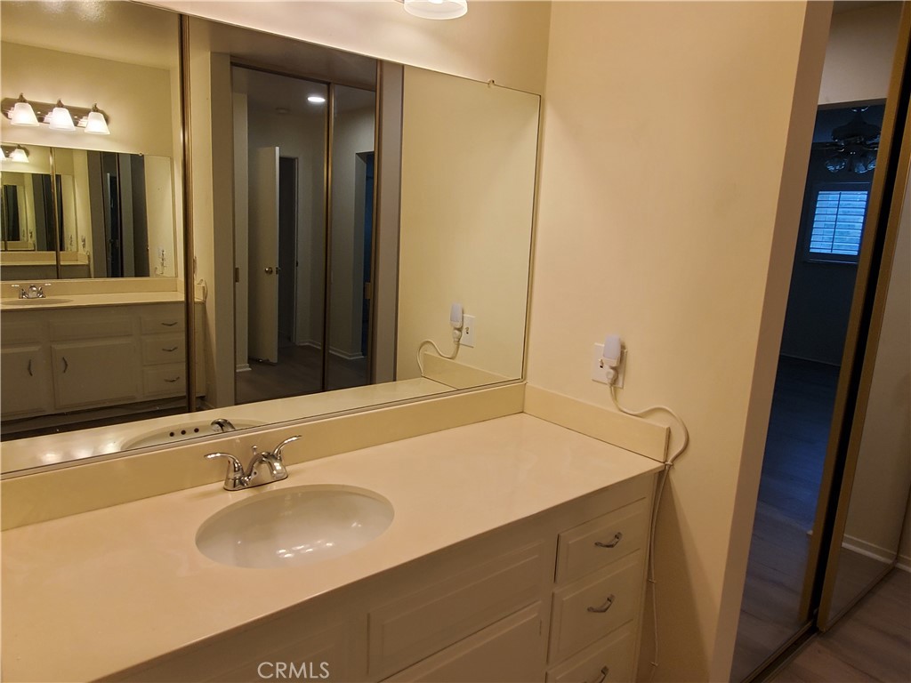 MLS #OC25261405 image #18