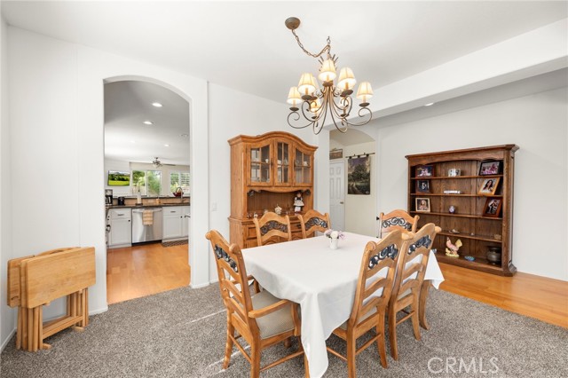 32392 Giverny Court, Winchester CA: https://media.crmls.org/medias/c5daaecd-7bce-49ed-9977-690333118b6e.jpg