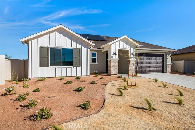 5564 Gem Court, Lancaster CA: https://media.crmls.org/medias/c5dc158e-16ba-4aee-b8dc-055f257d3dc4.jpg