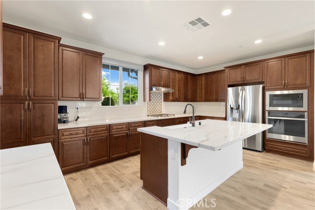 Detail Gallery Image 12 of 48 For 1636 Palmer Ct, Upland,  CA 91784 - 3 Beds | 2/1 Baths