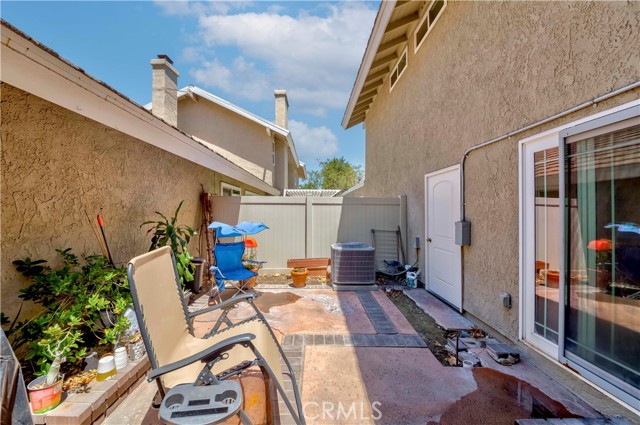 Detail Gallery Image 34 of 49 For 5855 via Sonora #39,  Yorba Linda,  CA 92887 - 3 Beds | 2/1 Baths