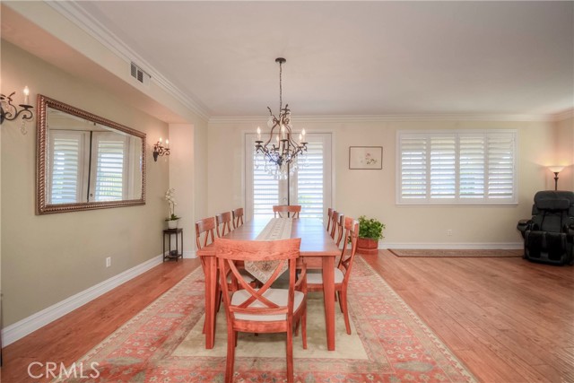 Detail Gallery Image 13 of 62 For 45316 Saint Tisbury, Temecula,  CA 92592 - 5 Beds | 4 Baths