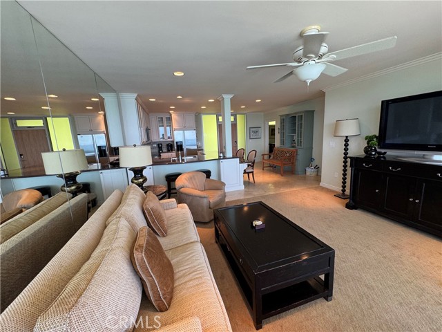 Detail Gallery Image 13 of 24 For 31755 Coast Highway #406, Laguna Beach,  CA 92651 - 2 Beds | 2 Baths