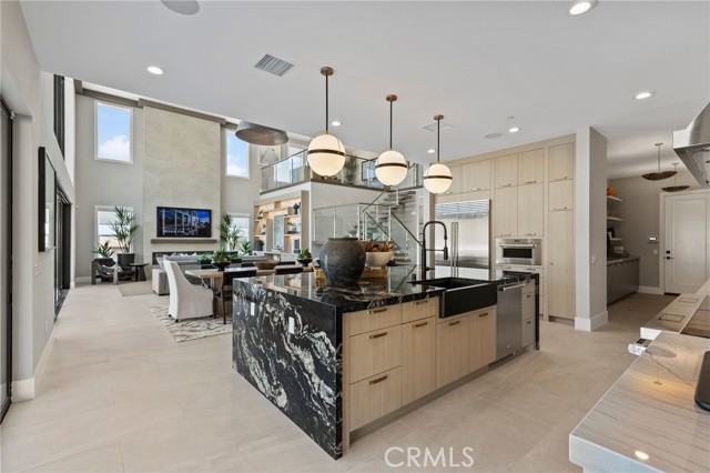 Detail Gallery Image 6 of 25 For 9539 N Andora Ave, Chatsworth,  CA 91311 - 5 Beds | 5/1 Baths