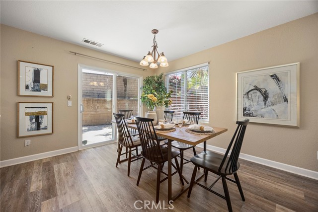 1534 Rowan Gln, Escondido CA: https://media.crmls.org/medias/c5e1311c-f079-4d48-a0ab-3ad3bc9b1830.jpg