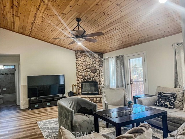 Detail Gallery Image 13 of 28 For 2813 Arctic Dr, –,  CA 93222 - 3 Beds | 2 Baths