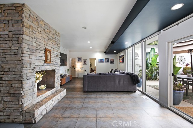 Detail Gallery Image 16 of 49 For 8434 Quinn St, Downey,  CA 90241 - 5 Beds | 4 Baths