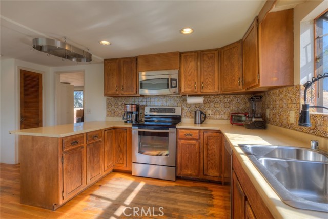 Detail Gallery Image 14 of 32 For 42 Ridgeview Ln, Oroville,  CA 95966 - 3 Beds | 2 Baths