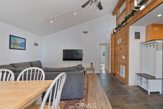 Detail Gallery Image 7 of 36 For 66 Jahan Dr, Mammoth Lakes,  CA 93546 - 5 Beds | 4 Baths