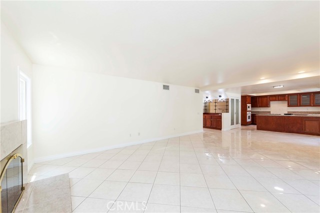 3025 E Hillside Drive, West Covina CA: https://media.crmls.org/medias/c5e2ba69-caa9-4b96-a9f0-13946ebf1116.jpg