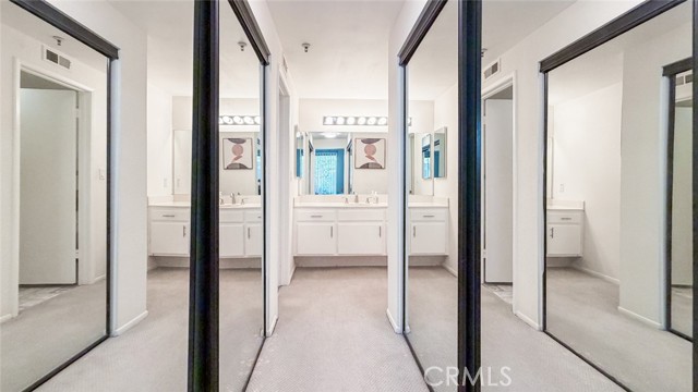 Detail Gallery Image 27 of 59 For 2563 Plaza Del Amo #204,  Torrance,  CA 90503 - 2 Beds | 2 Baths