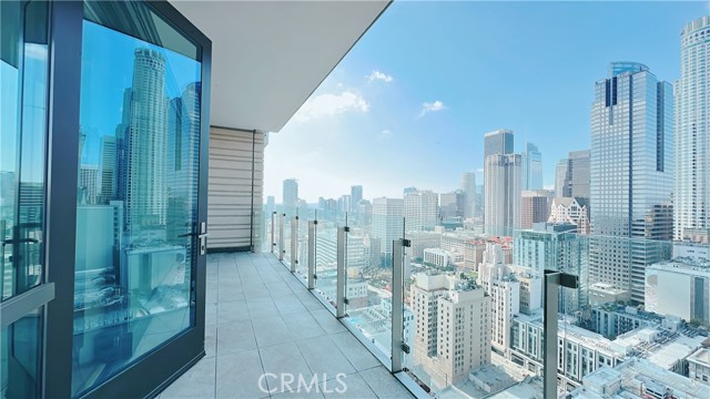 Detail Gallery Image 9 of 16 For 400 S Broadway #3106,  Los Angeles,  CA 90013 - 1 Beds | 1 Baths