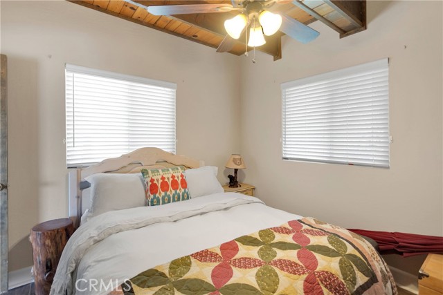 Detail Gallery Image 23 of 32 For 28935 Banff, Lake Arrowhead,  CA 92352 - 3 Beds | 1/1 Baths