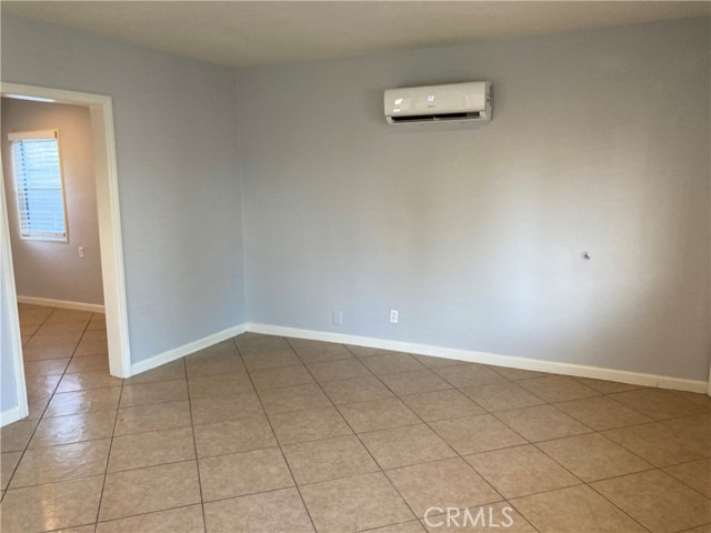 Image 6 of 11 For 43442 6th  