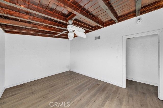 Image 30 of 73 For 31516 Clay River Road