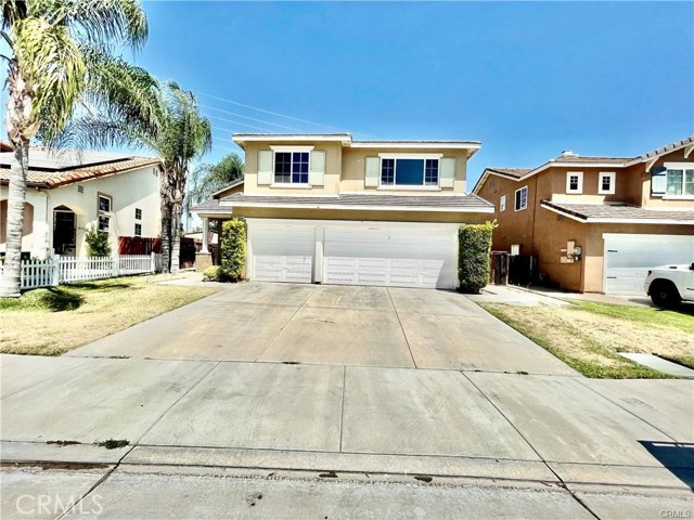 Detail Gallery Image 1 of 19 For 29604 Castlewood Dr, Menifee,  CA 92584 - 5 Beds | 3 Baths