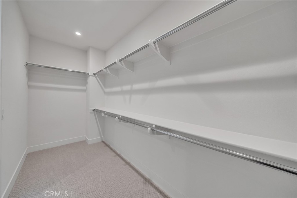 C5e60646 70c8 458e B17b 796418321ada