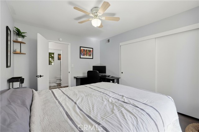 Detail Gallery Image 10 of 29 For 2123 Temple, Signal Hill,  CA 90755 - 2 Beds | 2/1 Baths