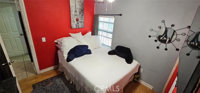 115 E 69th Street, Long Beach CA: https://media.crmls.org/medias/c5e73bcb-f8a0-4a7c-a271-178c8b987225.jpg