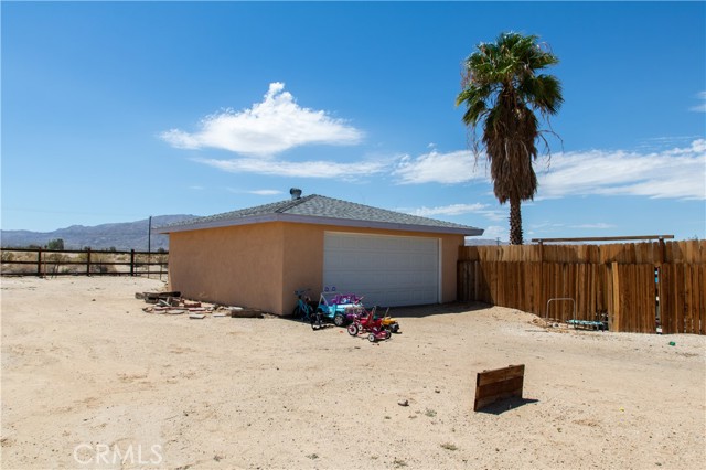 Detail Gallery Image 38 of 46 For 74837 Diamond Bar Rd, Twentynine Palms,  CA 92277 - 4 Beds | 2/1 Baths