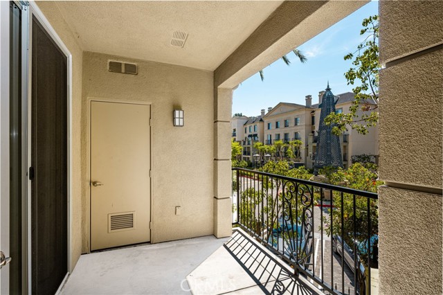 Detail Gallery Image 20 of 27 For 3202 Watermarke, Irvine,  CA 92612 - 1 Beds | 1 Baths