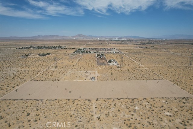 Detail Gallery Image 9 of 18 For 15 Auburn Ave, Adelanto,  CA 92301 - – Beds | – Baths