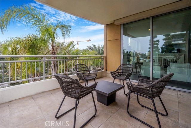 3059 Scholarship, Irvine CA: https://media.crmls.org/medias/c5e88310-6b68-4f04-b11f-d90c96baa4e2.jpg
