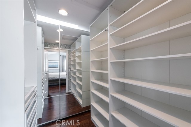 5433 Castle Knoll Road, La Canada Flintridge CA: https://media.crmls.org/medias/c5e892aa-4822-4a89-810f-74f4f048c678.jpg