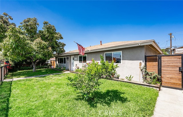 Detail Gallery Image 2 of 50 For 11367 Pope Ave, Lynwood,  CA 90262 - – Beds | – Baths