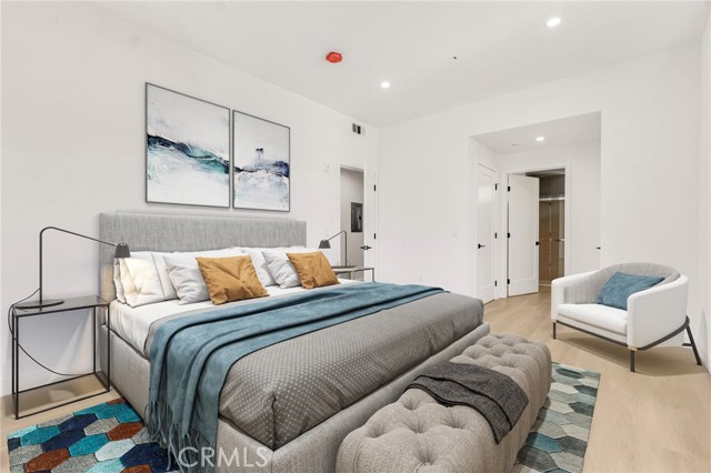 848 N. Hayworth, West Hollywood CA: https://media.crmls.org/medias/c5e9417d-bb9d-445a-967e-434834138f69.jpg