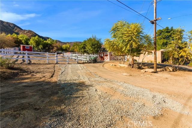 Detail Gallery Image 6 of 33 For 17911 Thoreson St, Lake Elsinore,  CA 92530 - 2 Beds | 2 Baths