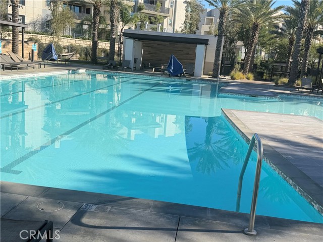 Front Image Thumbnail for CROC25265697