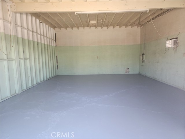 206 W Oldfield Street, Lancaster, California 93534, ,Commercial Sale,For Sale,206 W Oldfield Street,CRSR24185248