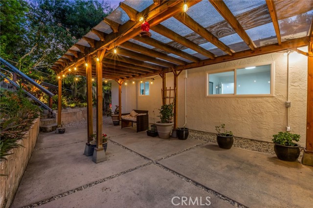 1670 Alta Vista, Vista CA: https://media.crmls.org/medias/c5ea6df9-a788-4ec5-bdad-28b051fee657.jpg