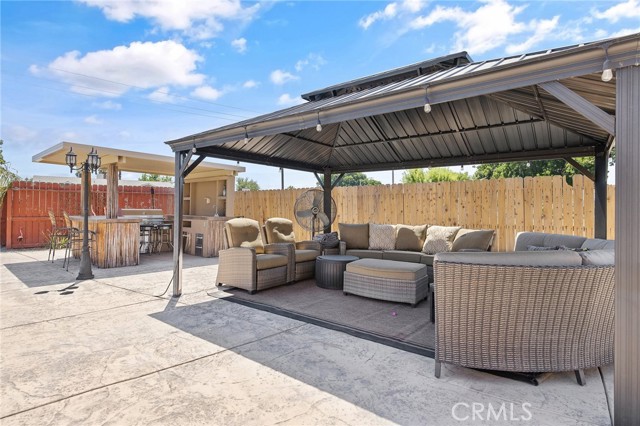 863 Legacy Drive, Lemoore CA: https://media.crmls.org/medias/c5eb0466-53a2-4957-a3ff-e3563c878c2b.jpg