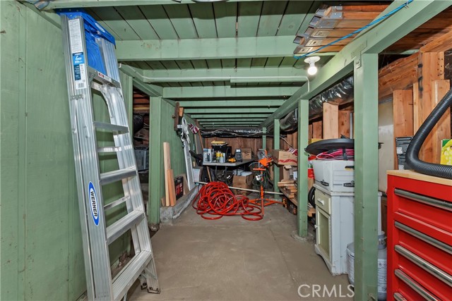 Detail Gallery Image 36 of 41 For 22771 Fir Ln, Crestline,  CA 92325 - 4 Beds | 2/1 Baths