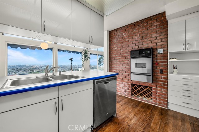 Detail Gallery Image 10 of 17 For 4905 Paseo De Las Tortugas, Torrance,  CA 90505 - 3 Beds | 2 Baths