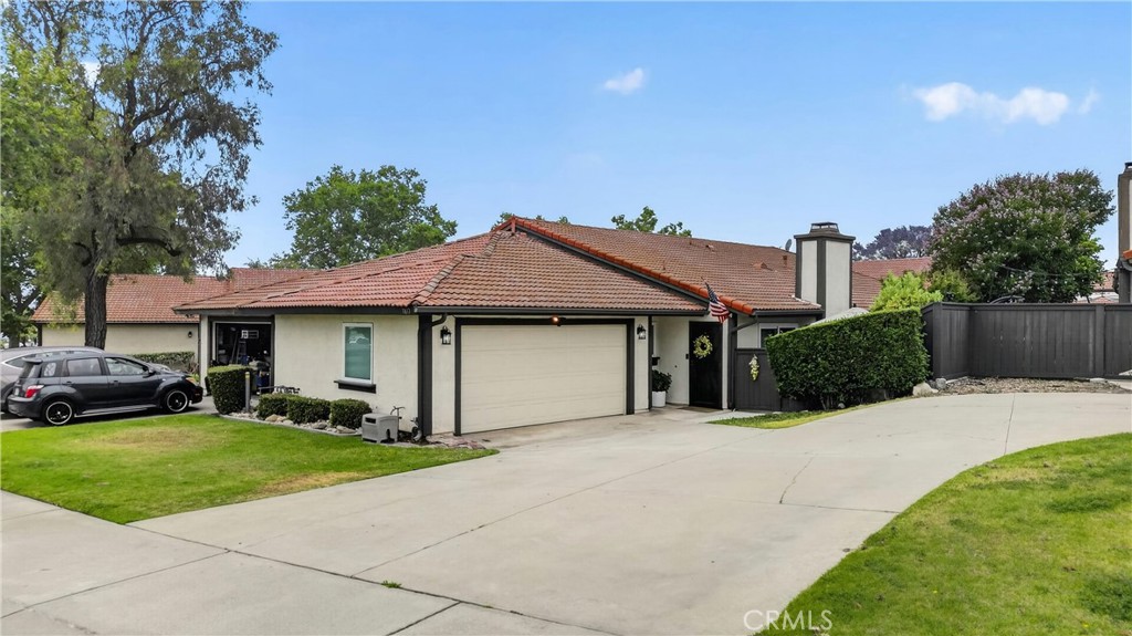 1817 N Solano