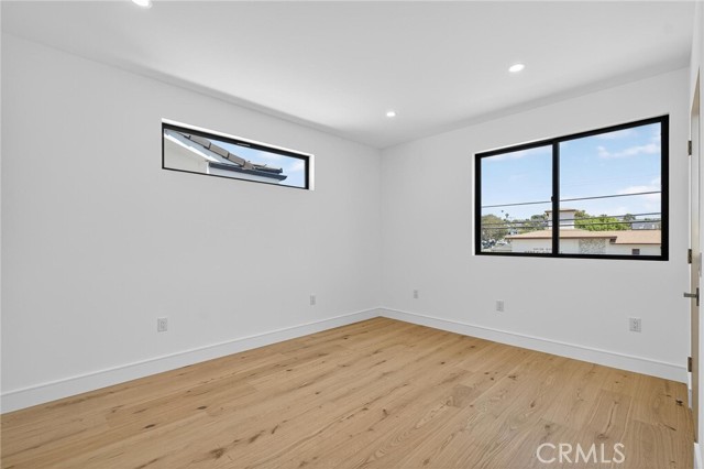 Detail Gallery Image 22 of 50 For 1011 S Prospect Ave, Redondo Beach,  CA 90277 - – Beds | – Baths