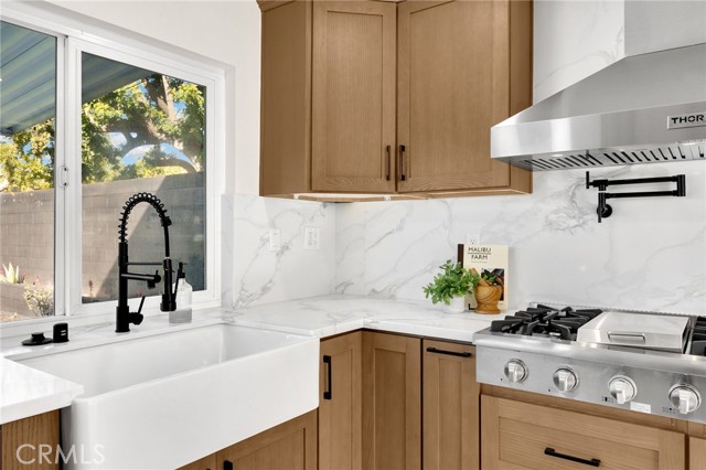 4041 Bycroft, Yorba Linda CA: https://media.crmls.org/medias/c5ed0982-24bc-4629-8db8-10d0bfd5f572.jpg