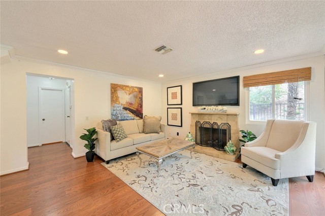 Detail Gallery Image 18 of 35 For 15998 Oak Hill Dr, Chino Hills,  CA 91709 - 4 Beds | 2/1 Baths