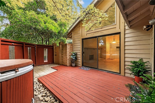 Detail Gallery Image 25 of 36 For 2413 Holly, Chico,  CA 95926 - 3 Beds | 3 Baths