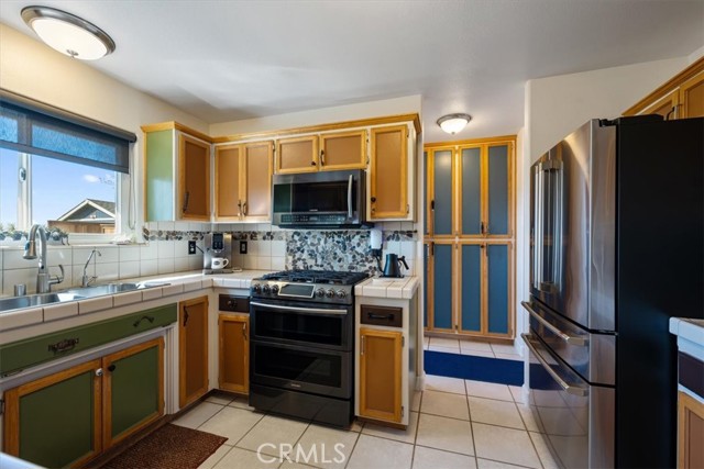 Detail Gallery Image 11 of 32 For 4385 Camp 8, Paso Robles,  CA 93446 - 4 Beds | 3 Baths