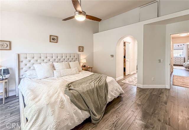 450 Country Club Drive, Simi Valley CA: https://media.crmls.org/medias/c5eebf7b-d15e-4abd-84bc-0d63c6ce8f1e.jpg